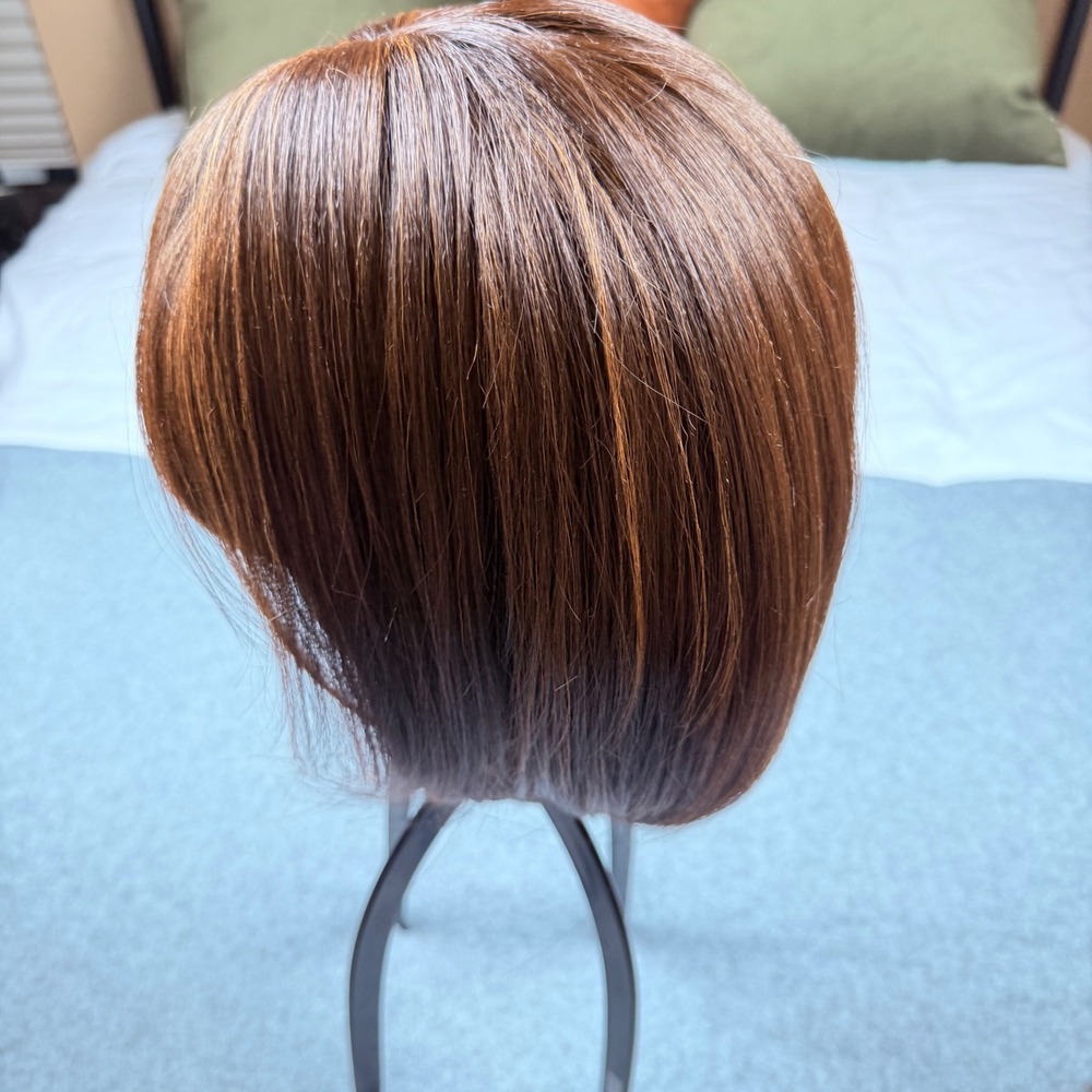 Vanessa Fifth Avenue VESA HB CHILLI Human Hair Blend Wig F2730 Brown Bob Bangs